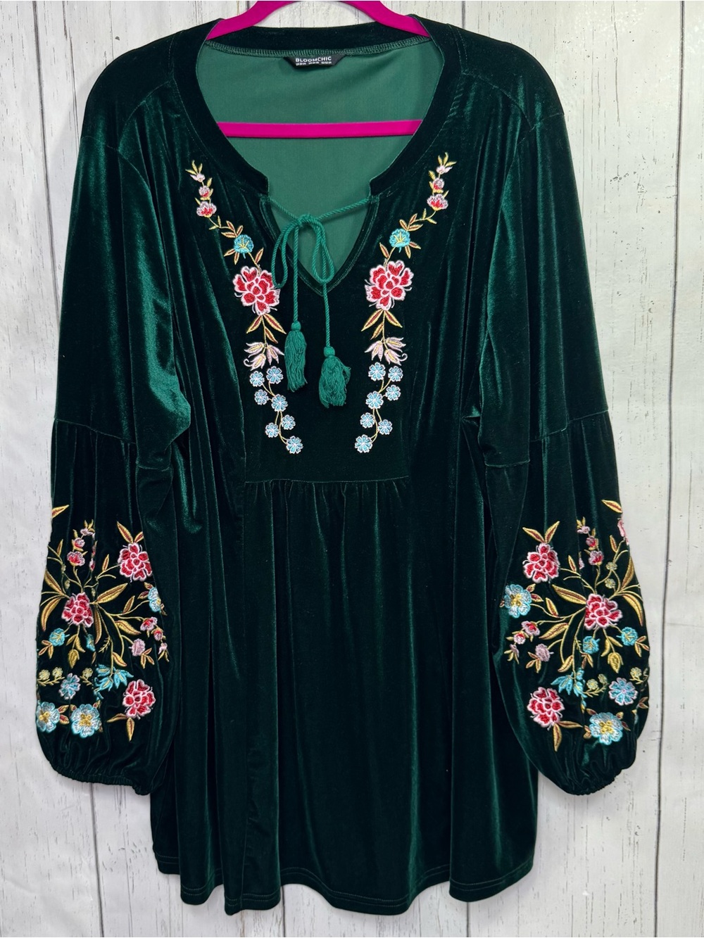 BloomChic Green Velvet Embroidered Tunic Size 22 Dark Boho Whimsigoth Romantic